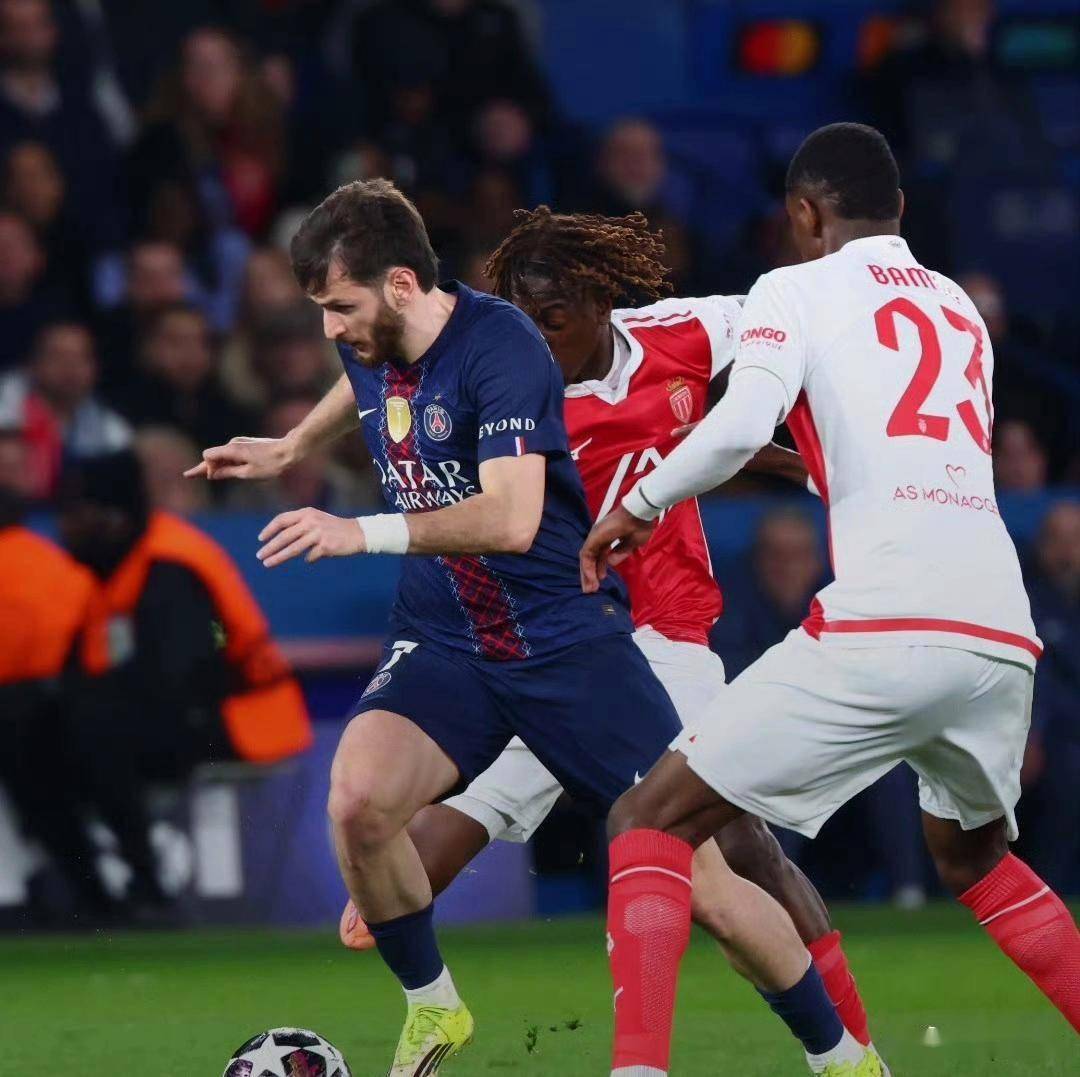 金年会APP-关于英超今晚再迎强敌，亚特兰大单刀错失，主帅态度：态度坚定，训练强度明显提升的信息