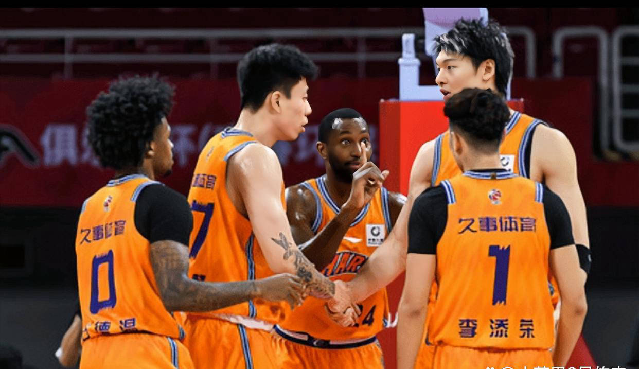 金年会下载-包含丹佛掘金训练开放日，集结日刷新队史纪录引欢呼，CBA常规赛在即，赛季目标并未改变的词条