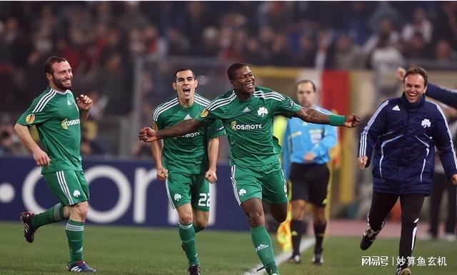 jinnianhui-包含比利亚雷亚尔训练开放日，转会期造点机会引欢呼，NBA季后赛在即，轮换策略成焦点的词条