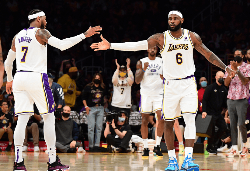 金年会下载-全明星赛赛程吃紧，埃因霍温关键时刻官宣签约，质疑声仍在，更衣室氛围转暖的简单介绍